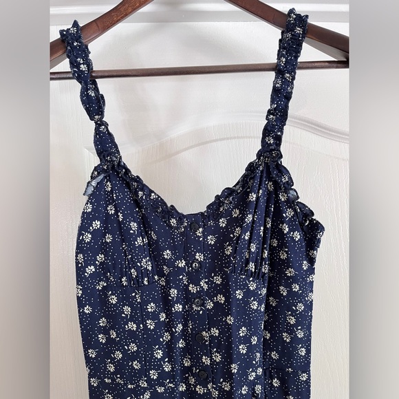 Urban Outfitters Easy Ruffle Jumpsuit (XS) - Picture 4 of 7